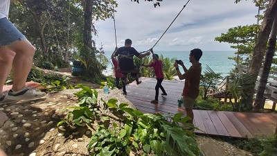 Rock Beach Swing 3